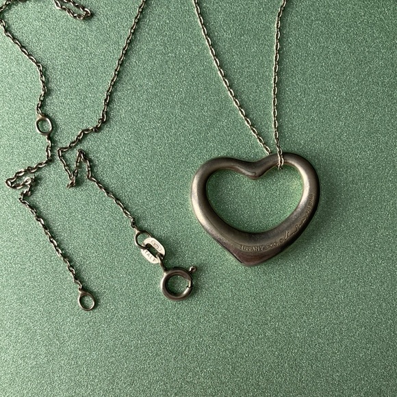 🤍🤍🤍Tiffany & Co. open heart pendant🤍🤍🤍 - Picture 2 of 2